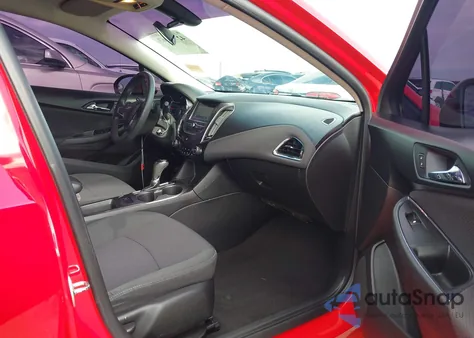 2018 Chevrolet Cruze Lt Auto z USA, uszkodzony, nr VIN 1G1BE5SM3J7106631